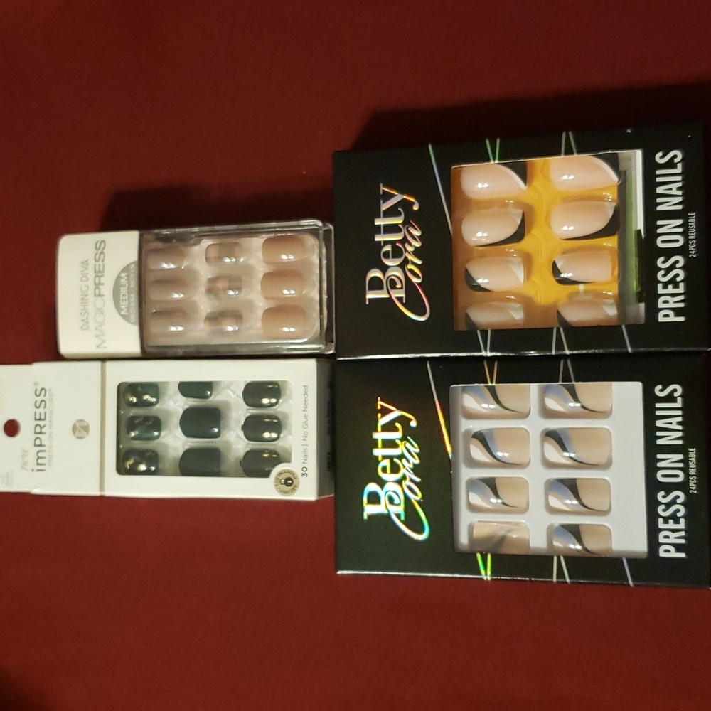Set of Four Brand Name Reusable Nails